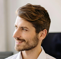 Retrato de Michael Brennan, CTO y líder en tecnología fintech y criptografía
