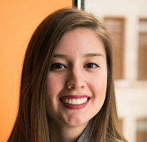 Fotografía de Victoria Lawson, ejecutiva de finanzas y líder de una compañía dedicada al trading financiero